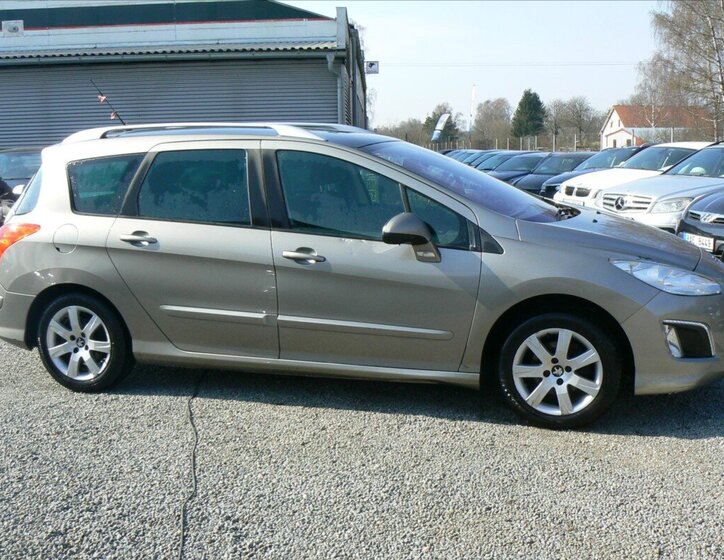 Peugeot 308 Kombi 1,6 l 68 kw