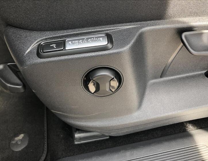 Volkswagen Tiguan 20