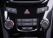 Chevrolet Orlando 21