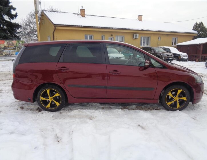 Mitsubishi Grandis Kombi 2,4 l 121 kw