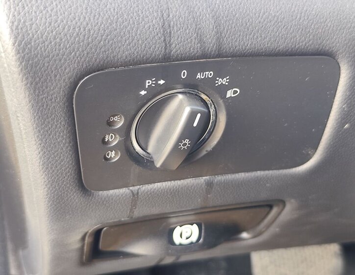 Mercedes-Benz CLS Sedan 3,0 l 165 kw