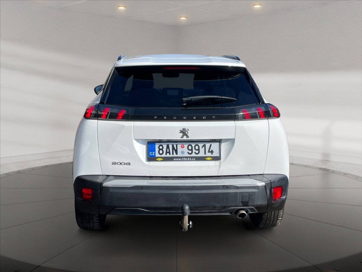Peugeot 2008 SUV / Terénní 1,5 l 81 kw