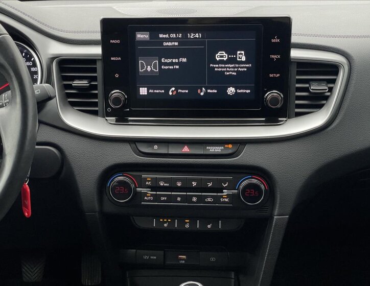 KIA Ceed Hatchback 998,0 74 kw