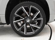 Škoda Karoq SUV / Terénní 1,5 l 110 kw