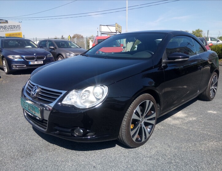 Volkswagen EOS 4