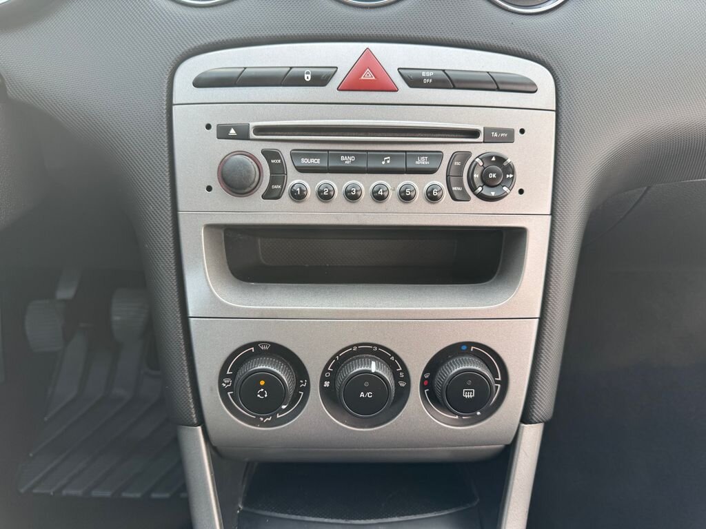 Peugeot 308 Kabriolet 1,6 l 82 kw