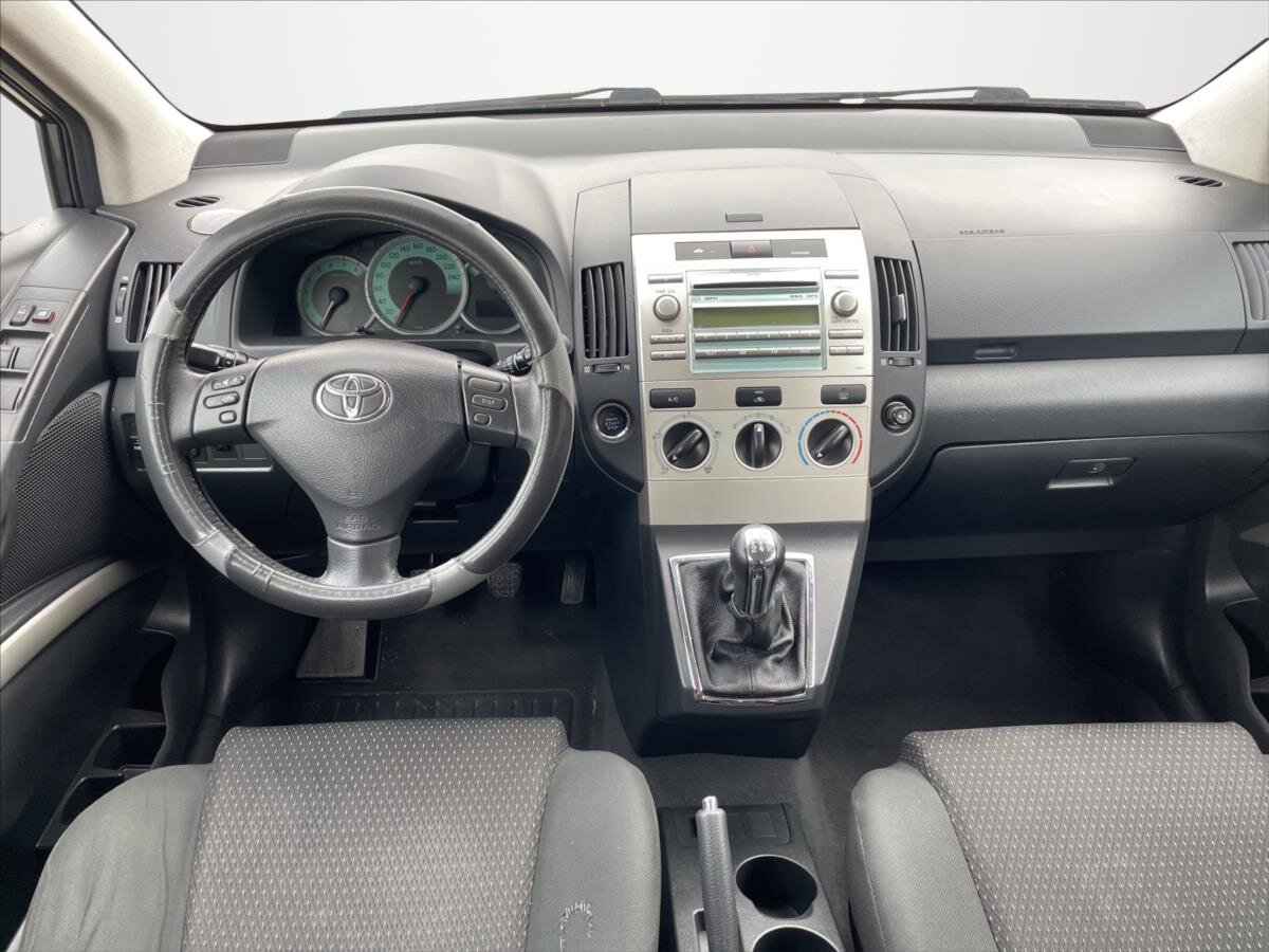 Toyota Corolla Verso