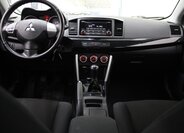 Mitsubishi Lancer Liftback 1,6 l 86 kw