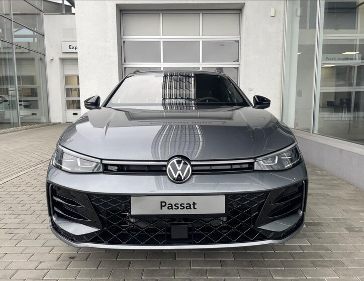 Volkswagen Passat 2