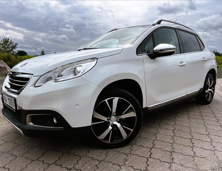 Peugeot 2008 SUV / Terénní 1,6 l 84 kw