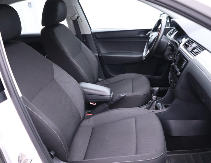 Škoda Rapid Liftback 1,4 l 66 kw