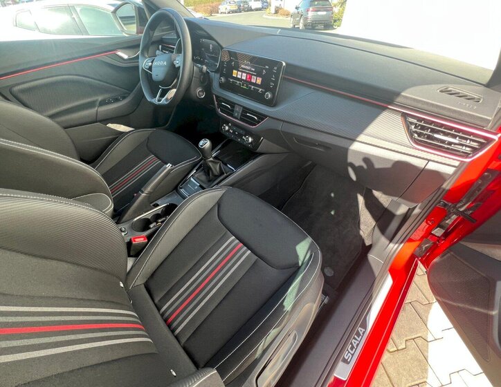 Škoda Scala Hatchback 1,5 l 110 kw