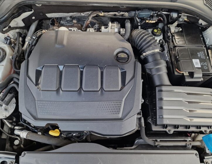 Škoda Octavia Kombi 2,0 l 85 kw