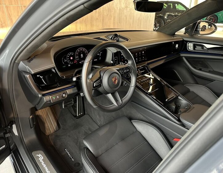 Porsche Panamera Sedan / Limuzína 4,0 l 368 kw