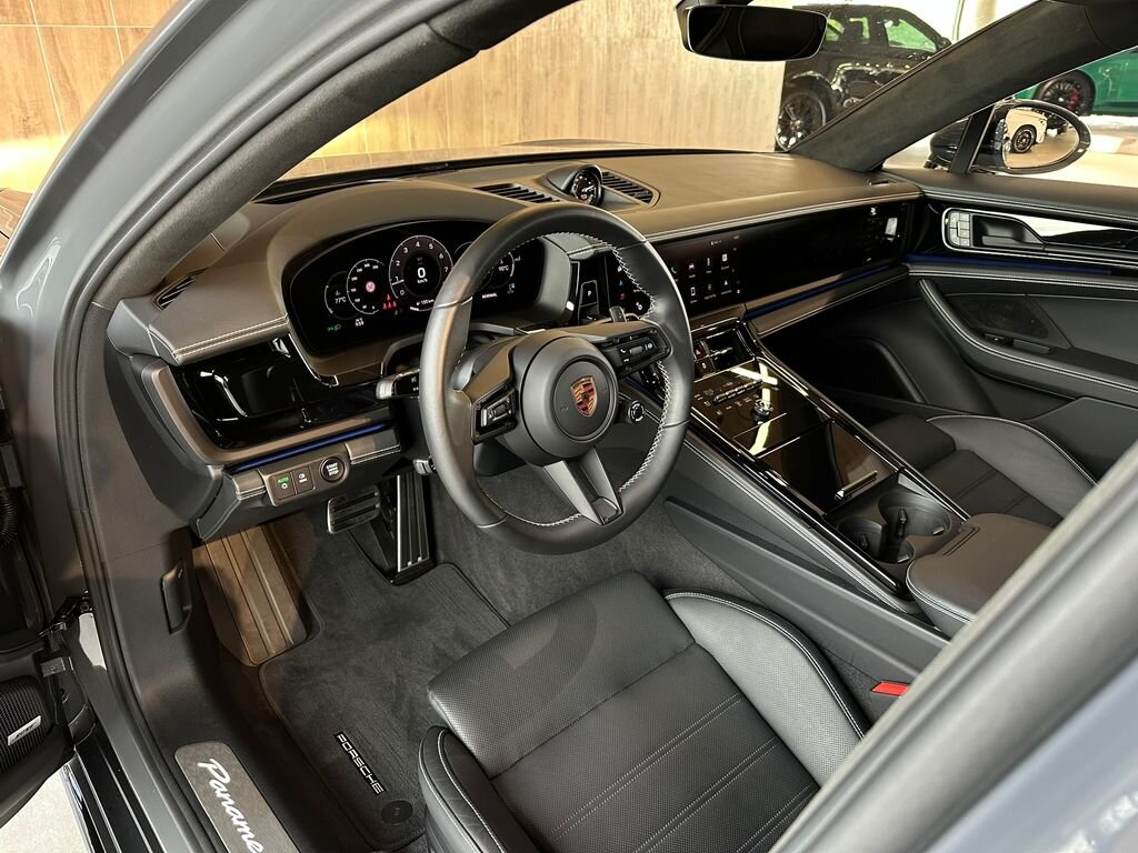 Porsche Panamera Sedan / Limuzína 4,0 l 368 kw