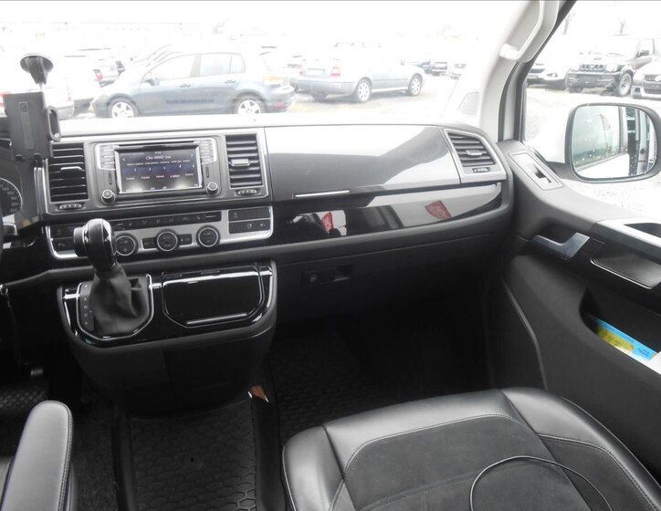 Volkswagen Multivan VAN-Minibus 2,0 l 146 kw