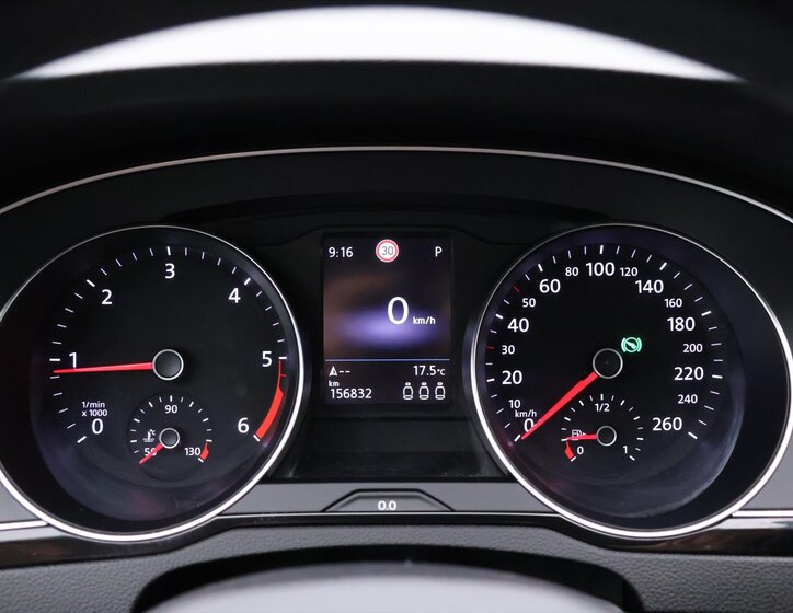 Volkswagen Passat Kombi 2,0 l 110 kw