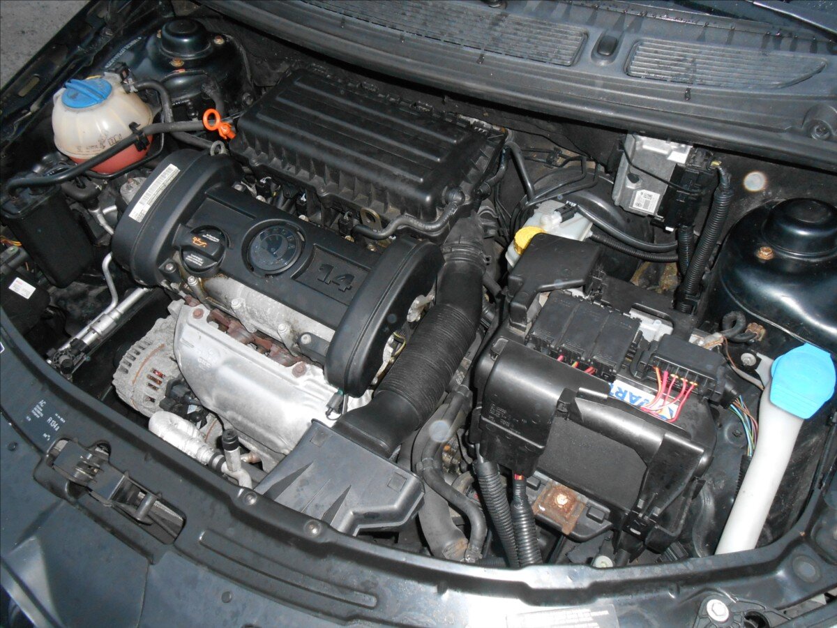 Škoda Roomster Kombi 1,4 l 63 kw