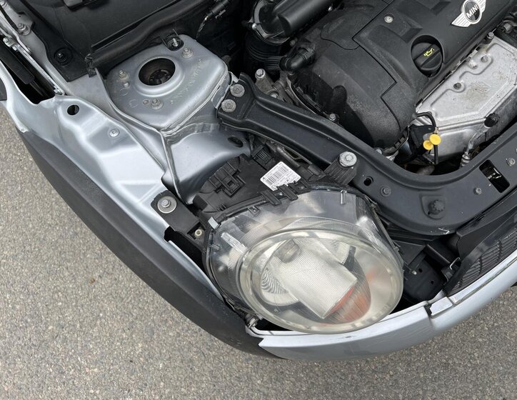 Mini Cooper Hatchback 1,6 l 88 kw