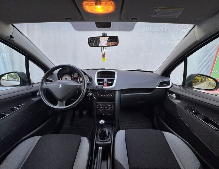 Peugeot 207 Kombi 1,4 l 70 kw