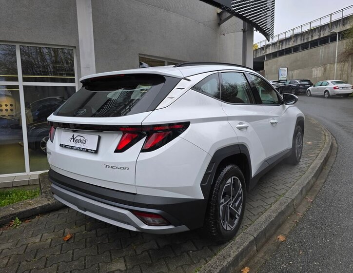 Hyundai Tucson SUV / Terénní 1,6 l 117 kw
