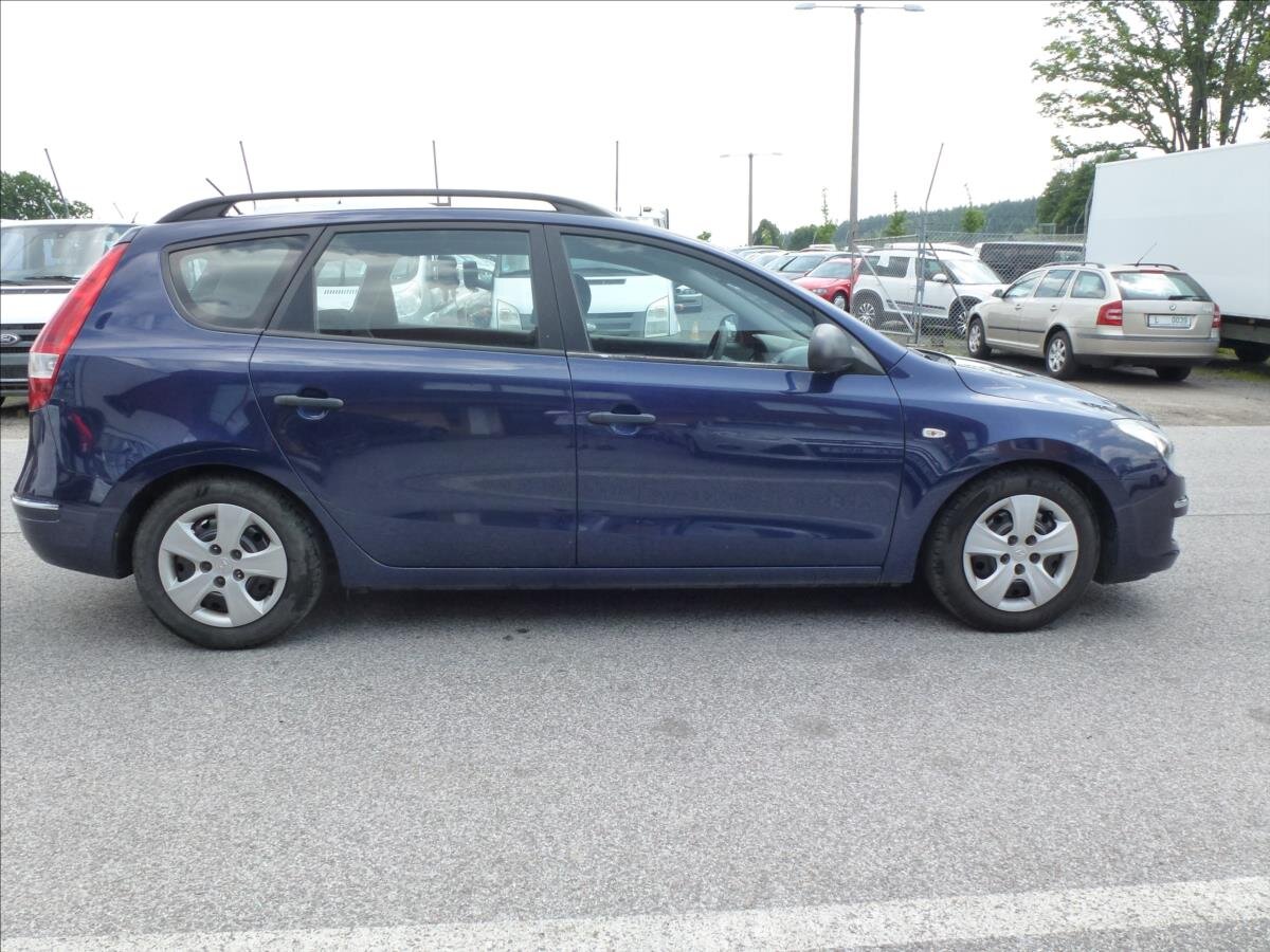 Hyundai i30 Kombi 1,4 l 80 kw