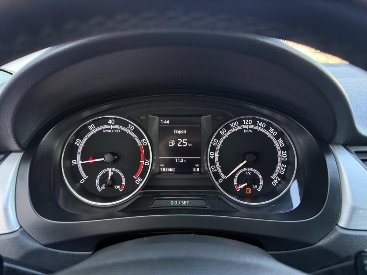 Škoda Rapid Sedan 999,0 81 kw