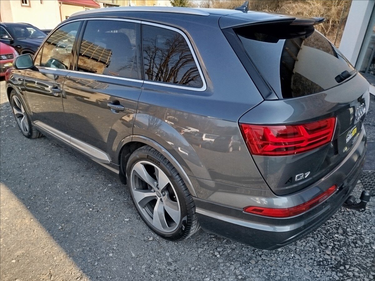 Audi Q7 SUV / Terénní 3,0 l 200 kw
