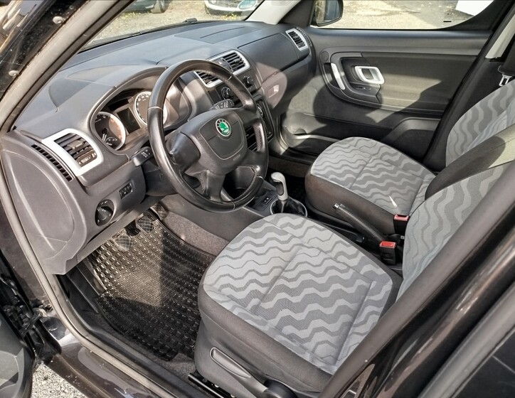 Škoda Roomster 13