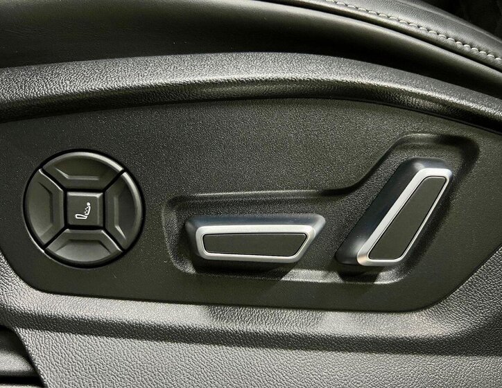 Audi Q8 SUV 3,0 l 290 kw