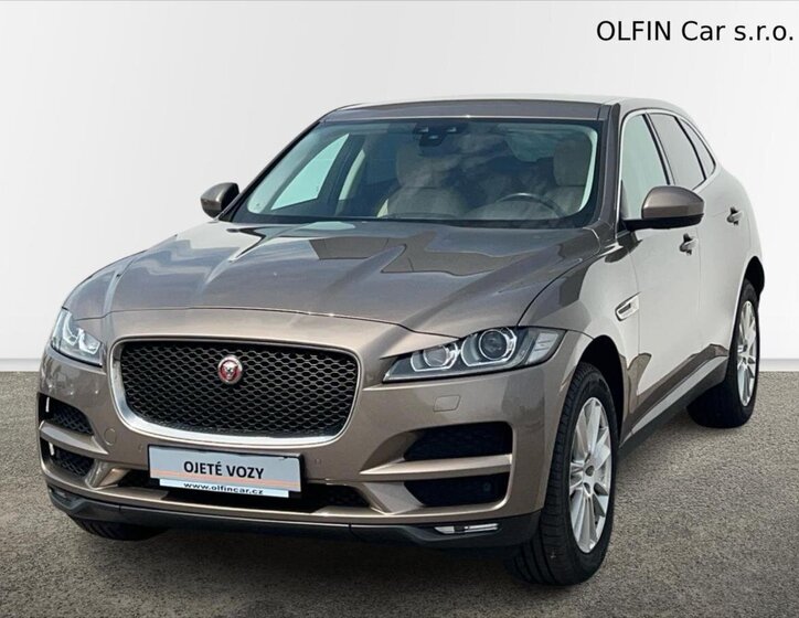 Jaguar F-Pace Kombi 2,0 l 132 kw