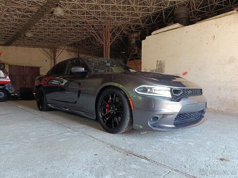 Dodge Charger Sedan / Limuzína 0,0 0