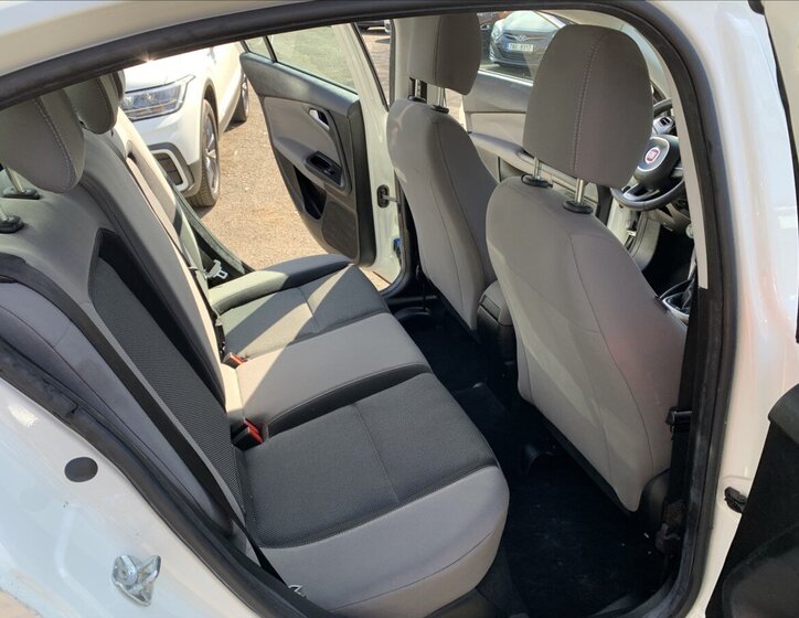 Fiat Tipo Sedan / Limuzína 1,4 l 70 kw