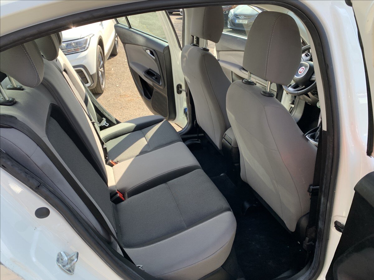 Fiat Tipo Sedan / Limuzína 1,4 l 70 kw