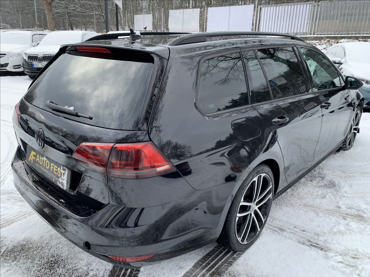 Volkswagen Golf Kombi 2,0 l 135 kw