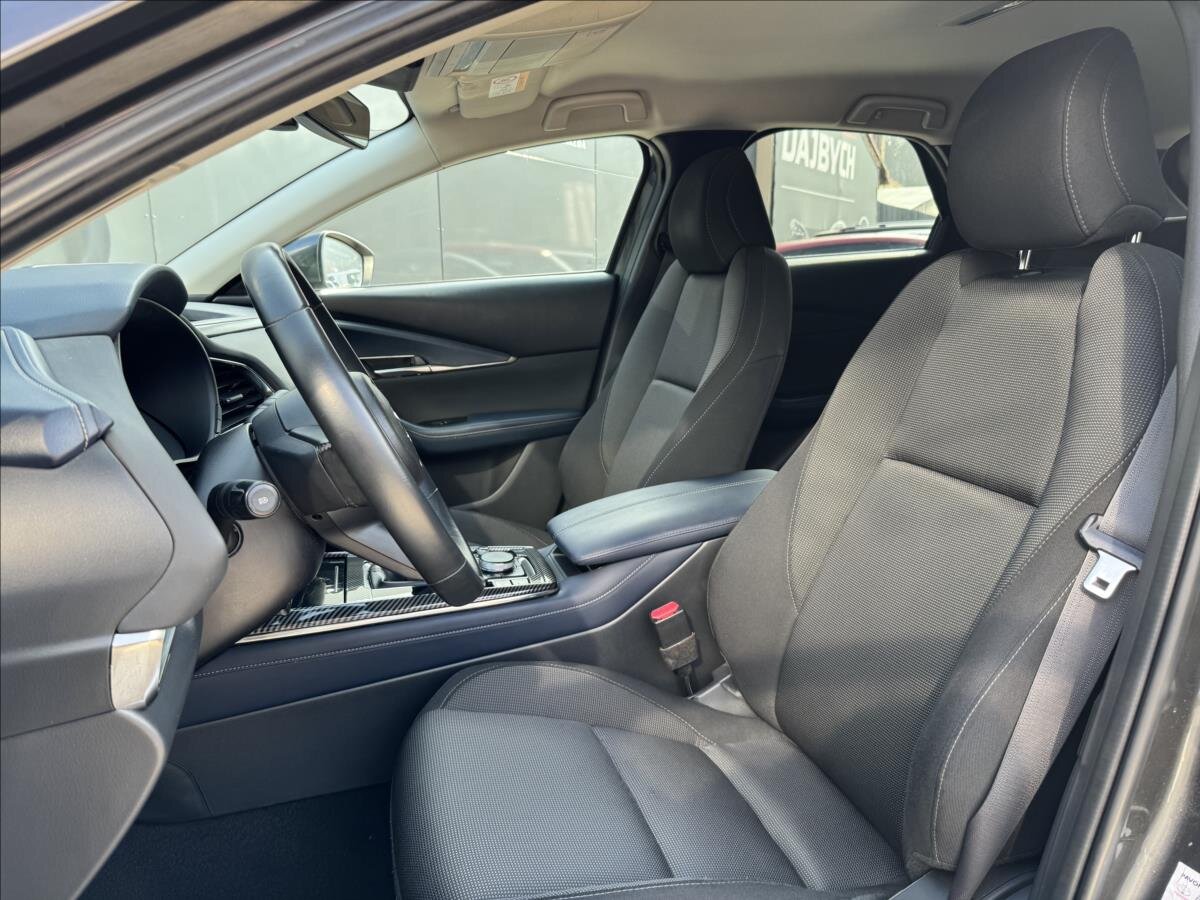 Mazda CX-30 CUV / Crossover 2,0 l 90 kw