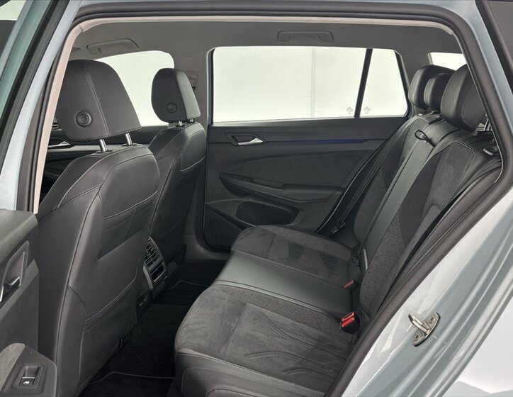 Volkswagen Golf Kombi 1,5 l 110 kw