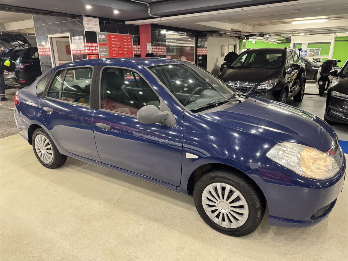 Renault Thalia Sedan / Limuzína 1,1 l 55 kw