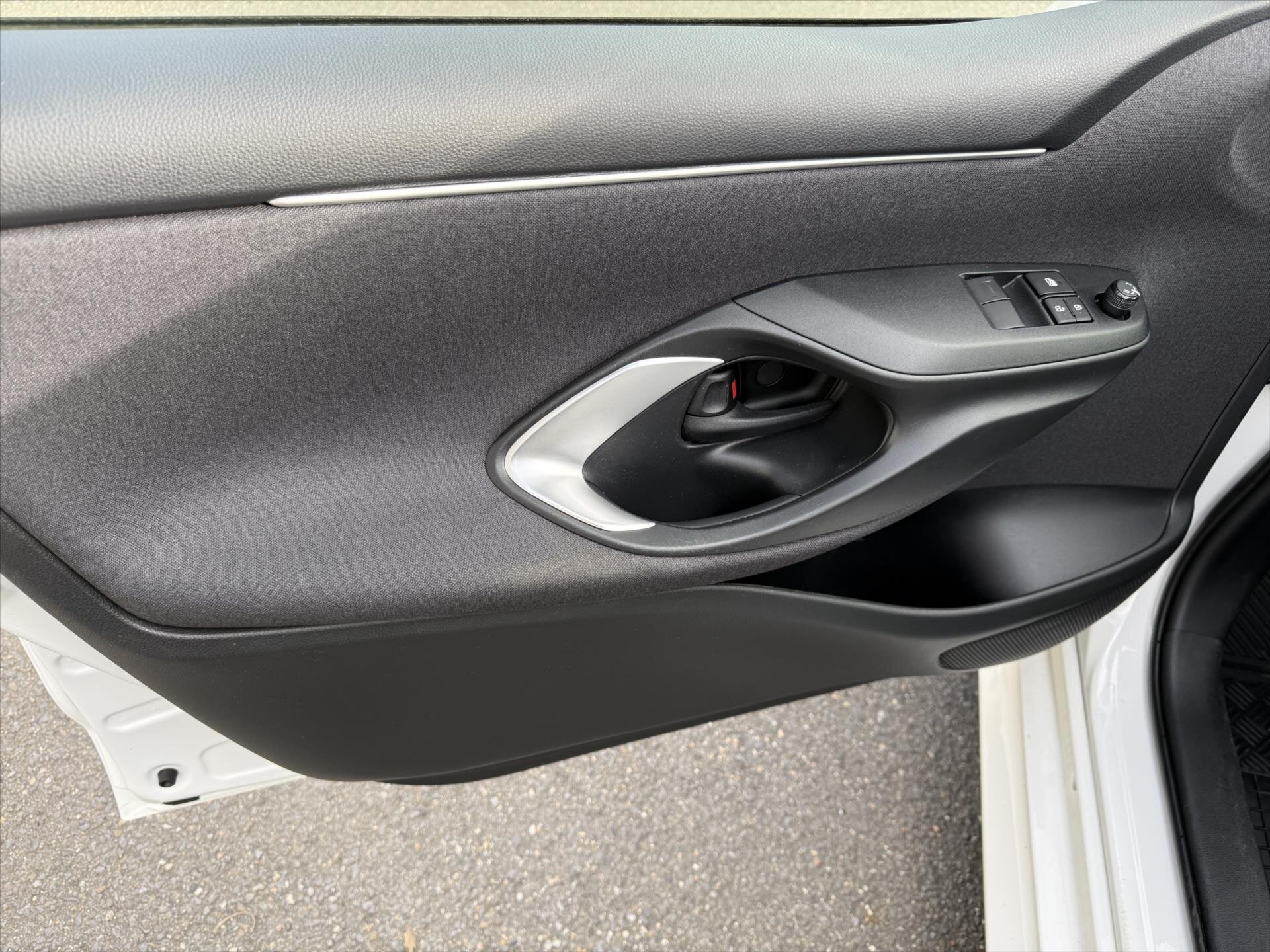 Toyota Yaris Hatchback 1,5 l 68 kw