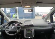 Volkswagen Sharan MPV 2,0 l 103 kw