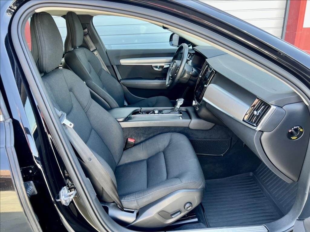 Volvo V90 Kombi 2,0 l 140 kw