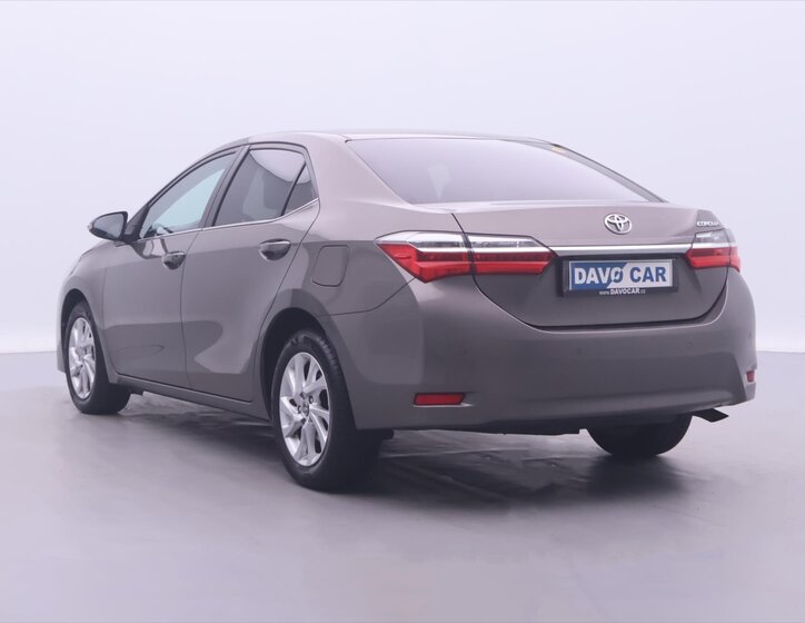 Toyota Corolla Sedan 1,6 l 97 kw