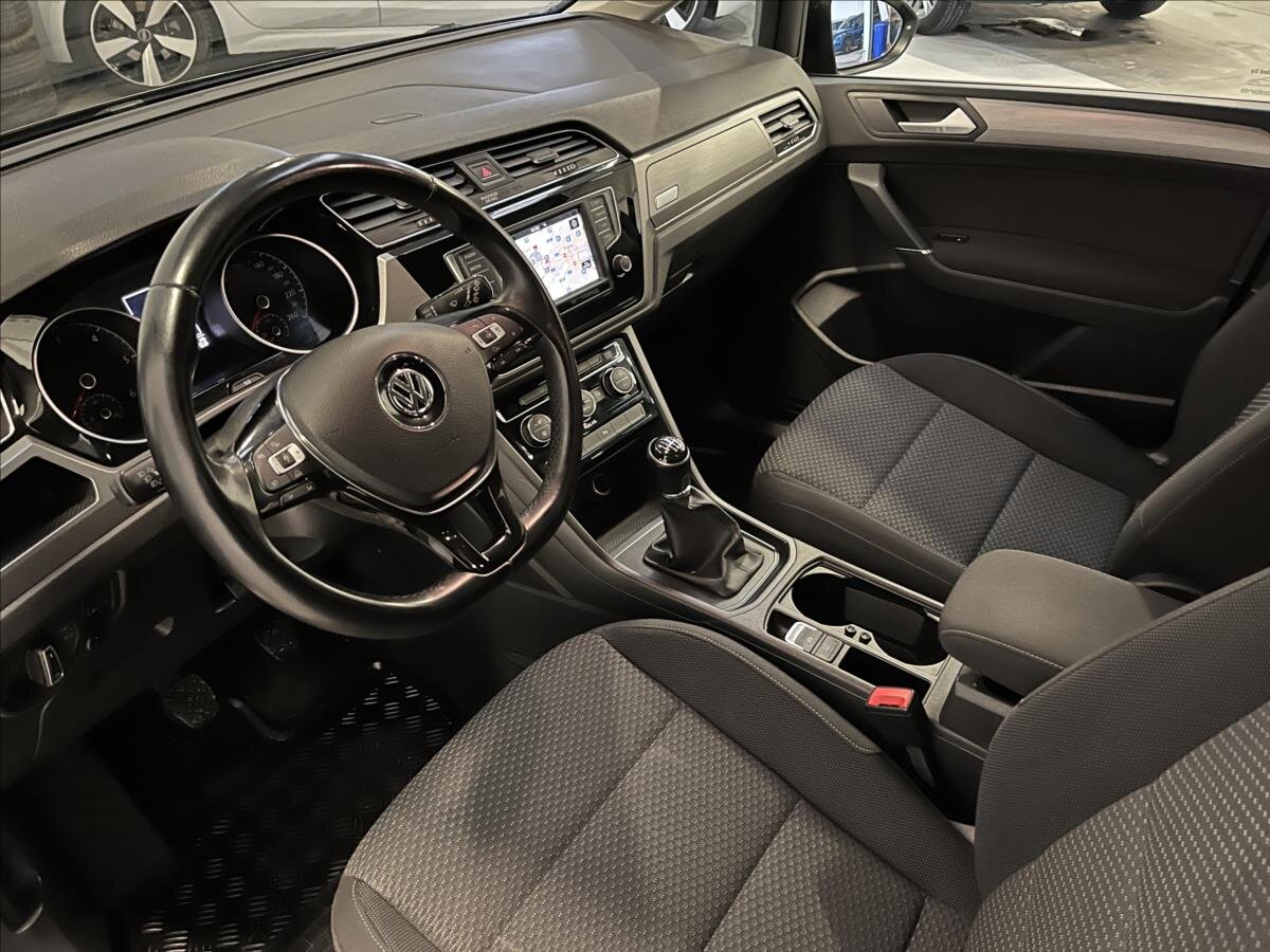 Volkswagen Touran MPV 1,6 l 81 kw