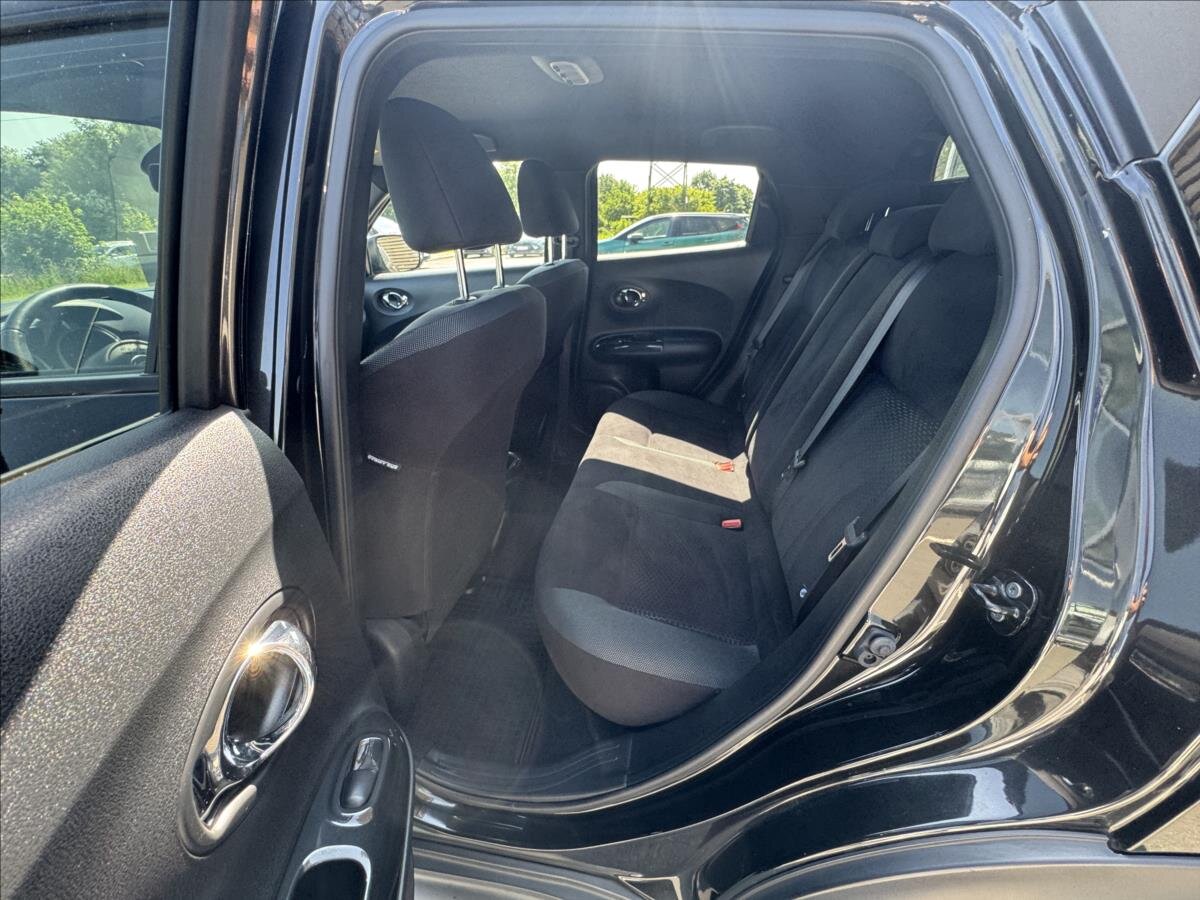 Nissan Juke SUV / Terénní 1,2 l 85 kw