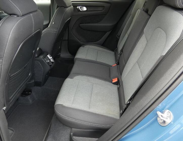 Volvo XC40 19