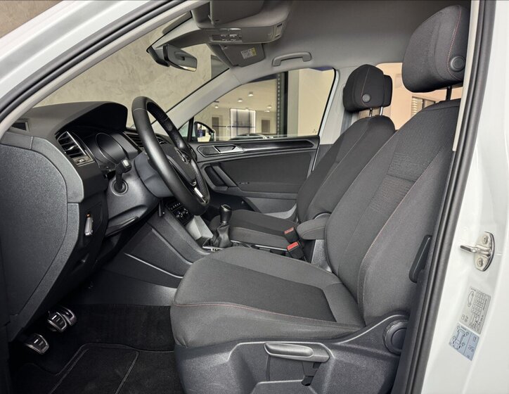 Volkswagen Tiguan 20