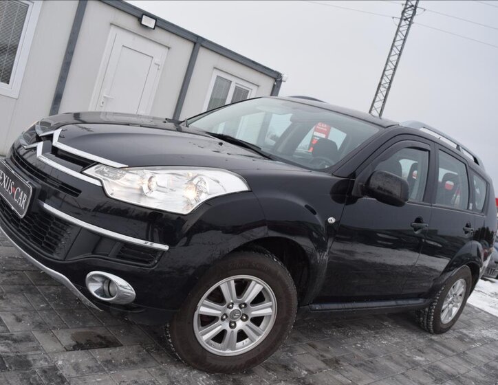 Citroën C-Crosser 1