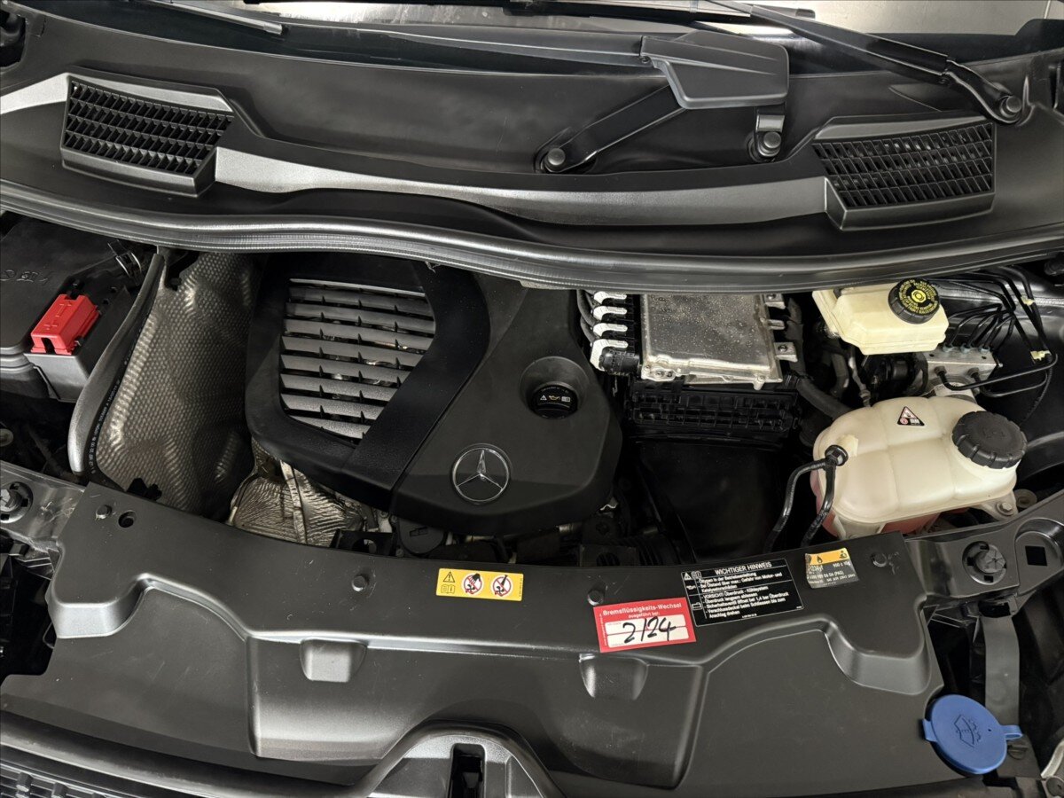 Mercedes-Benz Třídy V Kombi 2,0 l 140 kw