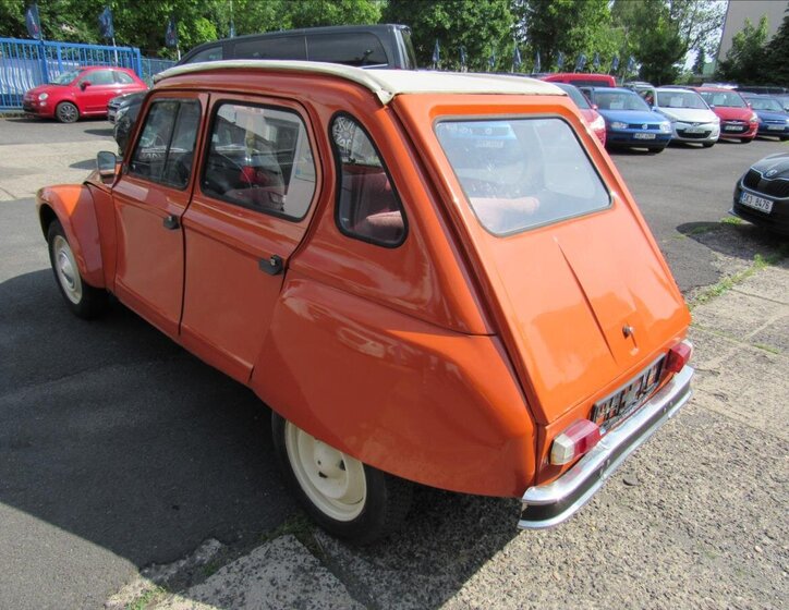 Citroën 2CV Hatchback 602,0 23 kw