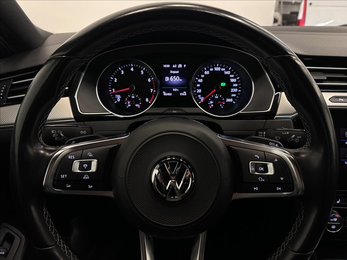 Volkswagen Passat Sedan / Limuzína 2,0 l 162 kw